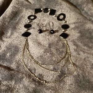 Reversible Silvertone chain necklace WITH hanging black bead earrings